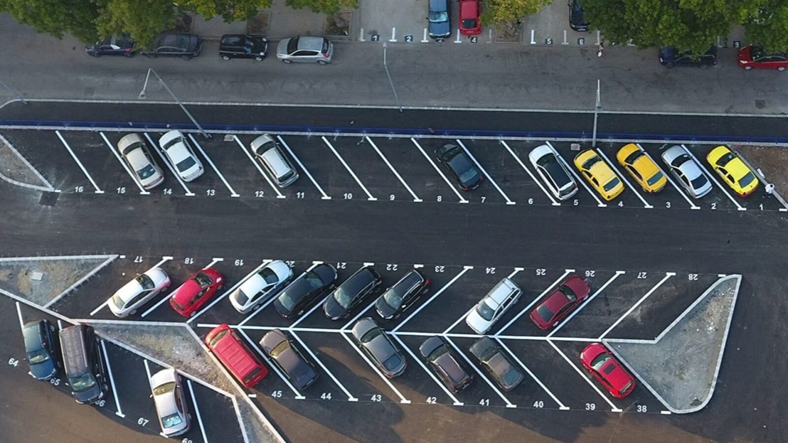 Bucureștenii care vor putea parca gratuit în Sectorul 4