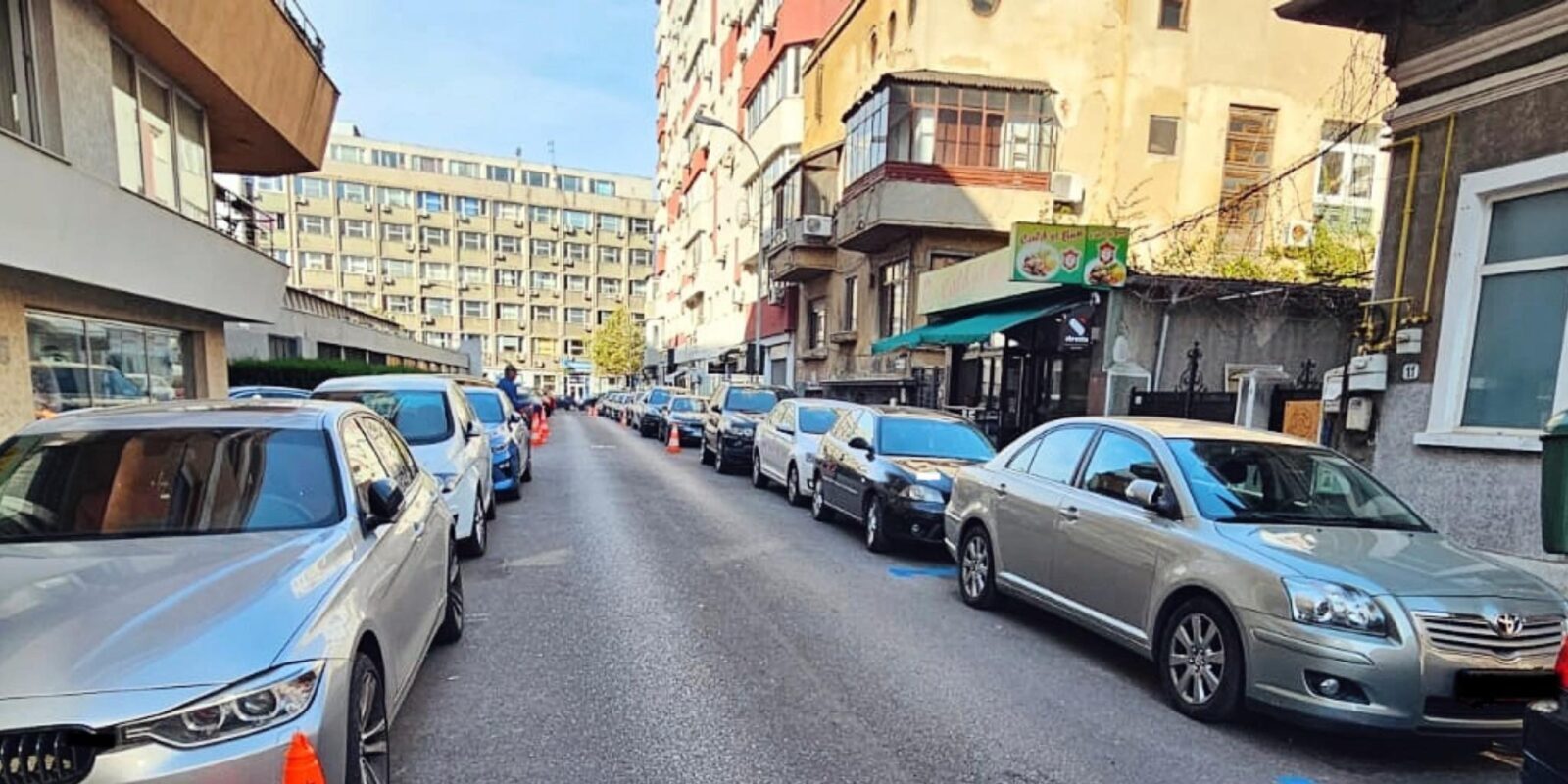 parcarea gratuită pentru mașinile electrice