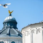 Slujba de Paști, de anul acesta, are loc la Catedrala Patriarhală „Sfinții Împărați Constantin și Elena”. FOTO: basilica.ro