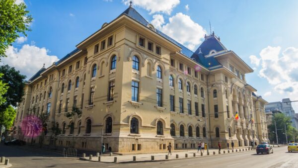 Bugetul Capitalei, „secătuit” de Termoenergetica și STB
