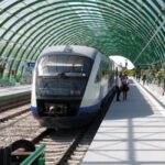 Tren spre Aeroportul Otopeni Chitila