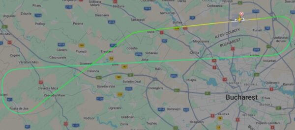 Un avion cu destinația Roma