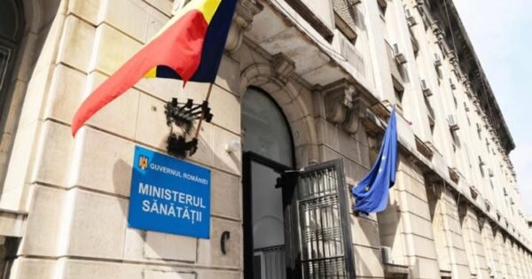 Ministerul Sănătății activează planul de măsuri pentru zilele caniculare. Capitala intră sub cod galben de temperaturi ridicate. FOTO: Ministerul Sănătății