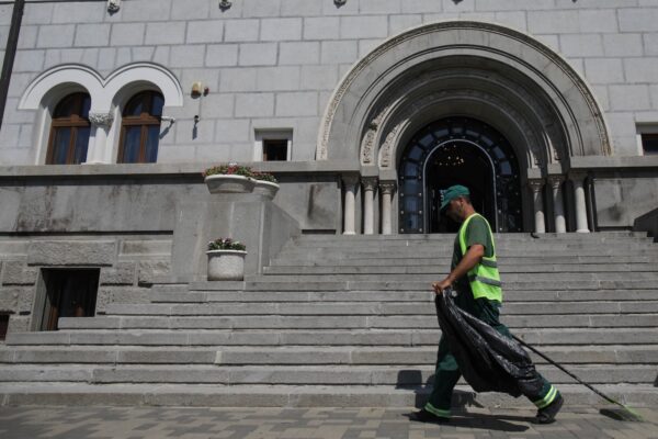 Curtea de Conturi | Măturat „fictiv” și în Sectorul 1. Prejudiciu de aproape 18.000 de euro. Foto: Inquam Photos/ Octav Ganea