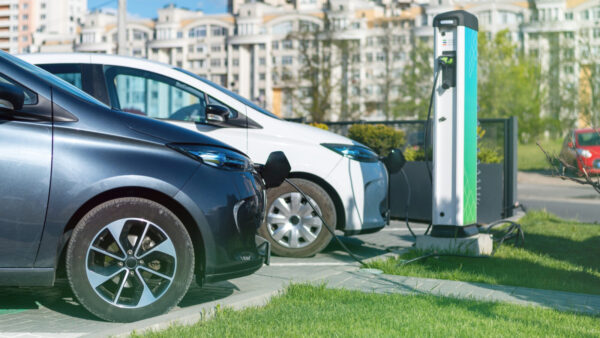 Harta noilor „benzinării electrice” din București ignoră un sector. Restul primesc 44 de stații de încărcare | FOTO: Freepik