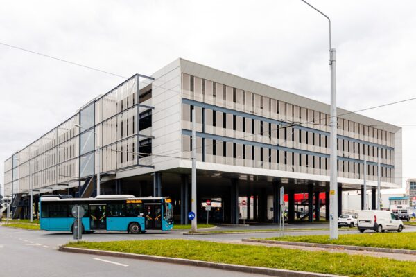 Parcarea supraetajată Park & Ride Pantelimon va fi administrată de Compania Parking București.
