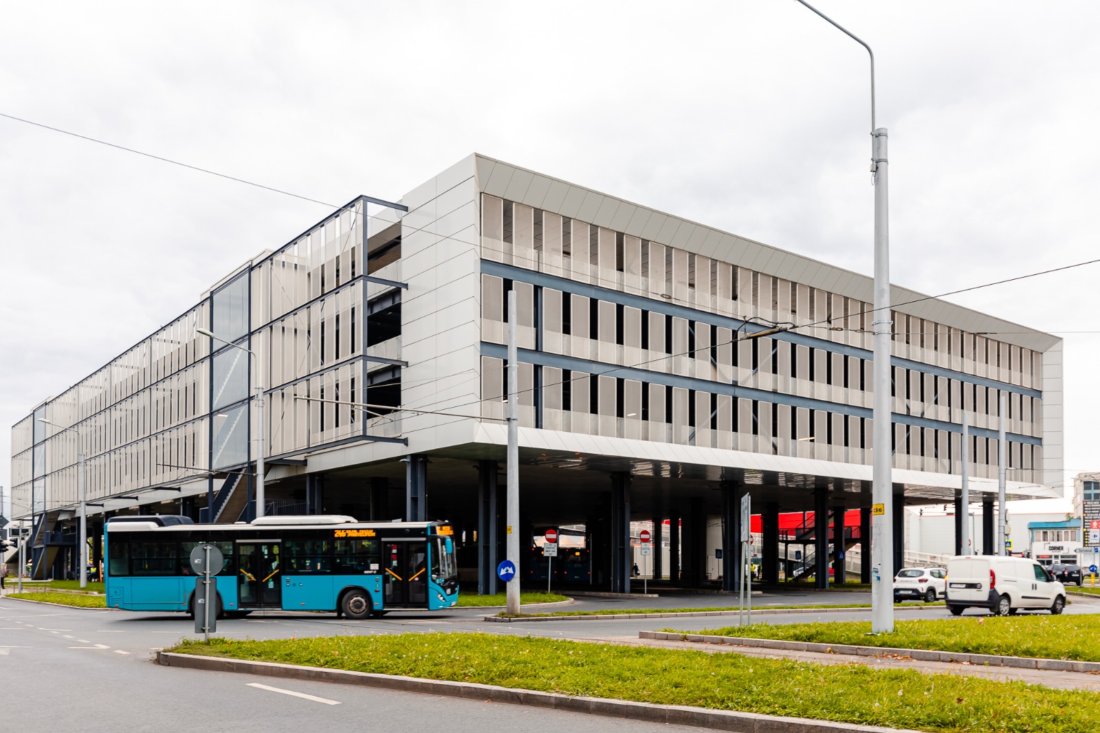 Parcarea supraetajată Park & Ride Pantelimon va fi administrată de Compania Parking București.