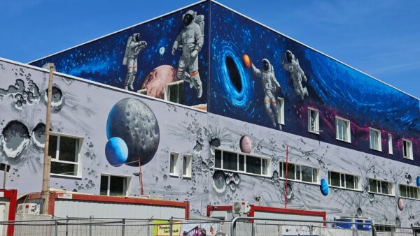 Noul complex al Colegiului Național „Ion Creangă” va putea fi vizitat de 1 iunie. Cum arată noua clădire | FOTO: Daniel Băluță via FB