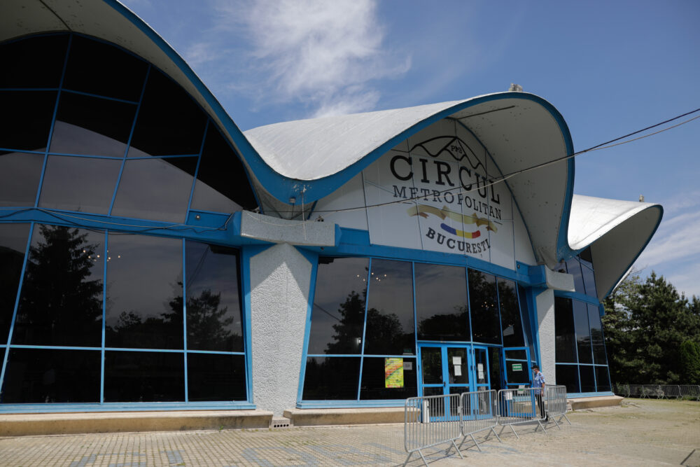 Circul Metropolitan intră în reparații. Experții au descoperit infiltrații care pot afecta structura de rezistență