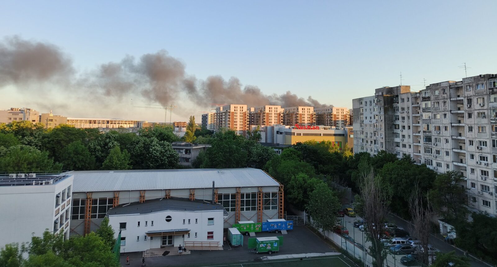 Incendiu depozit Șoseaua Alexandriei