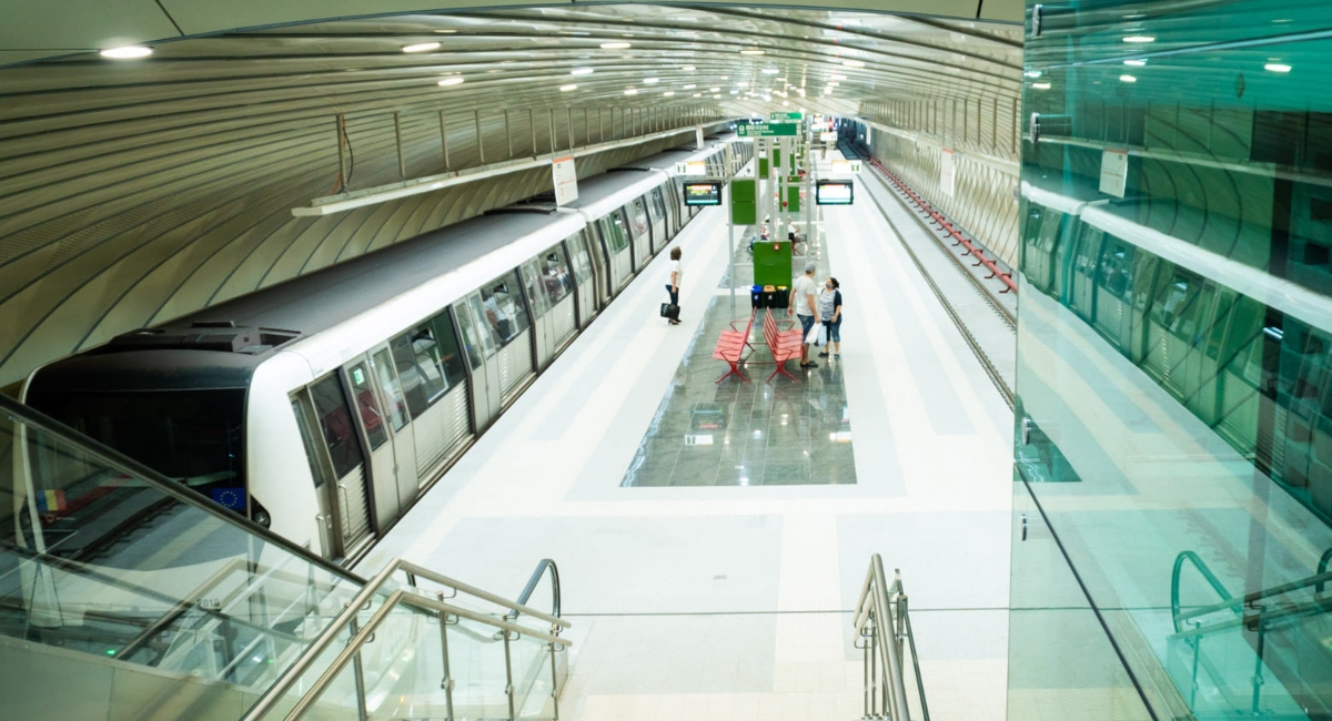 Magistrala de metrou „cu trei capete”