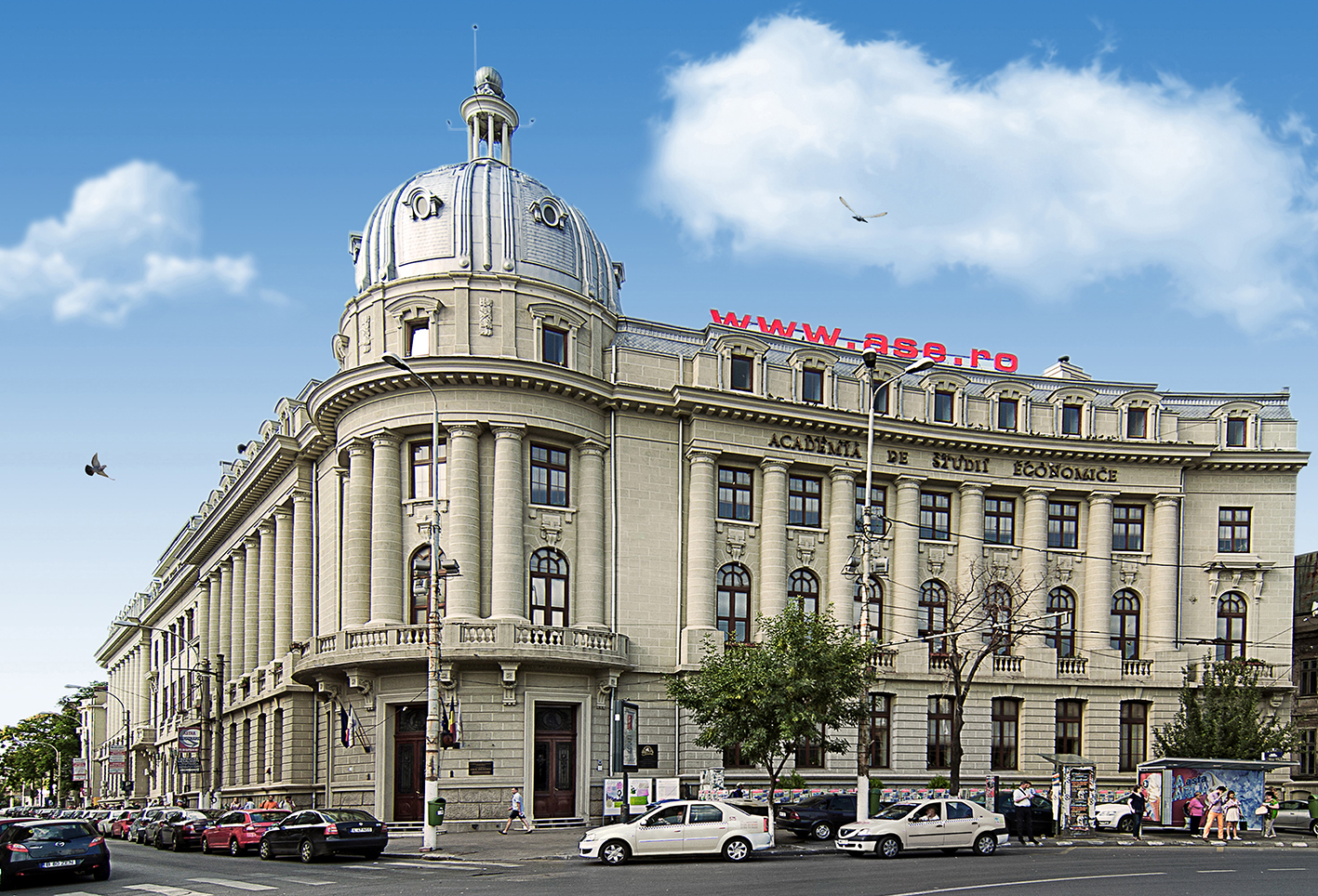 ASE organizează un târg de locuri de muncă pentru absolvenții programelor de licență | FOTO: ASE