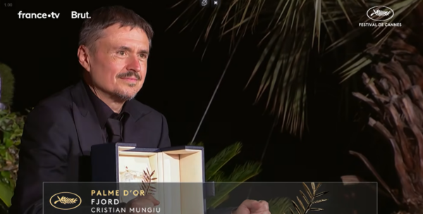 Cristian Mungiu a câștigat din nou Palme d’Or, cu filmul „Fjord”. Lungmetrajul premiat la Cannes ar urma să ajungă la București în toamnă. Foto: Youtube/ Festival de Cannes