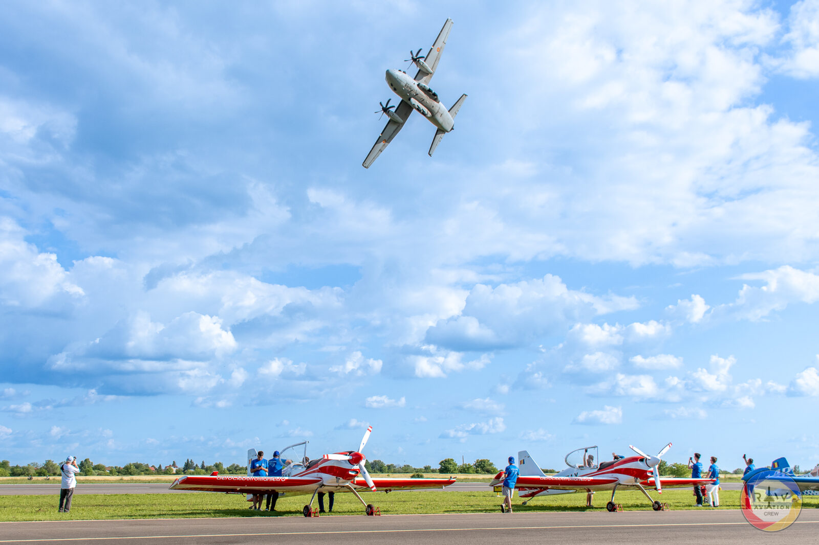 Sâmbătă are loc o nouă ediție a spectacolului aviatic Clinceni Air Show
