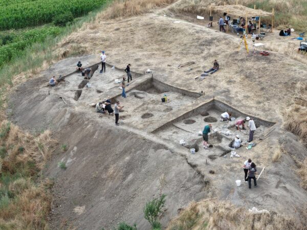 Cercetări arheologice reluate în situl Glina-Bălăceanca. Foto: FB/ Muzeul Municipiului București (2025)