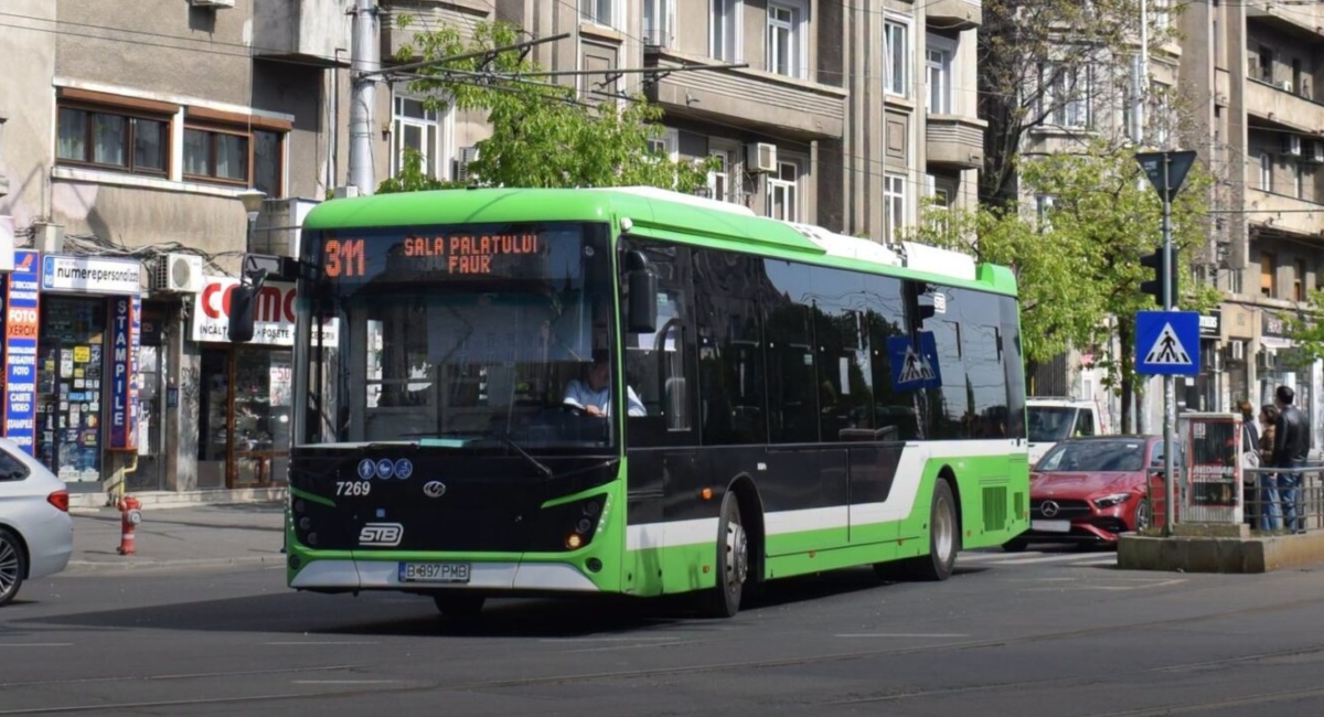 Liniile 205 și 311 deviate