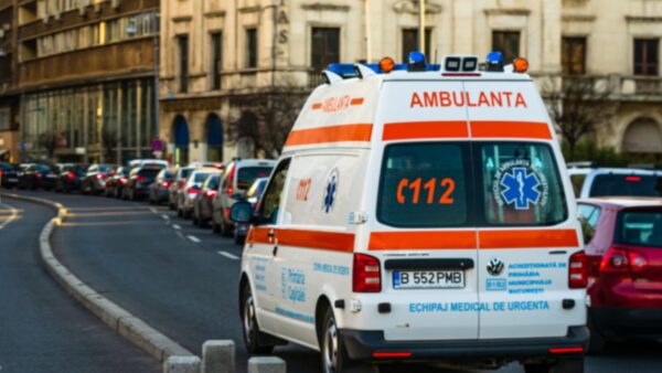 Primăria Sectorului 5 cedează șase ambulanțe vechi de 18 ani către SABIF | FOTO: Arhiva