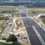 VIDEO | Stadiul lucrărilor la Lotul 3 al A0 Nord a ajuns la 90%, însă mobilizarea pe șantier nu este suficientă