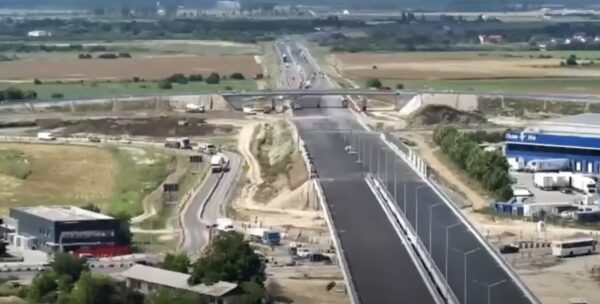 VIDEO | Stadiul lucrărilor la Lotul 3 al A0 Nord a ajuns la 90%, însă mobilizarea pe șantier nu este suficientă