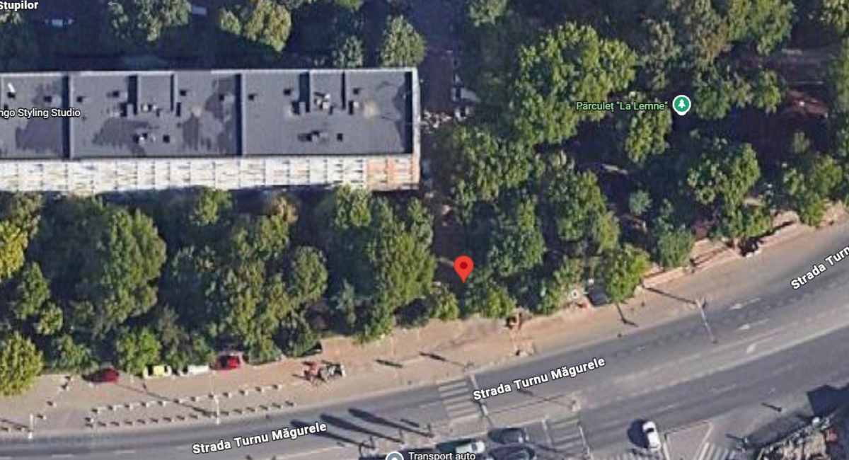 Sectorul 4 un teren parcări terenuri sport
