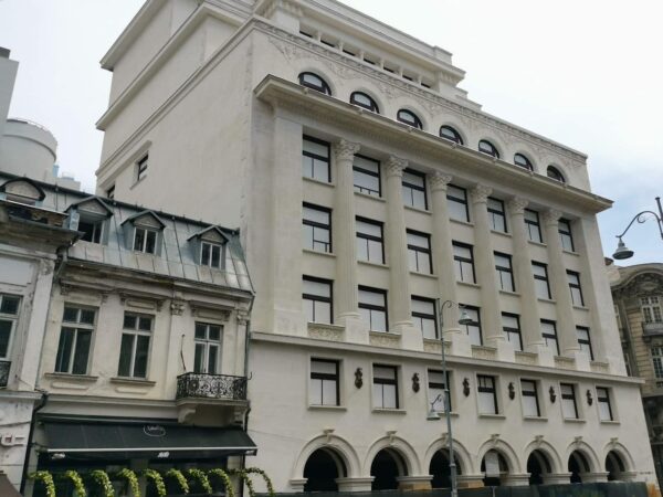 Noi promisiuni de consolidare a blocului Rosenthal de pe Calea Victoriei, cu risc seismic. Foto: FB/ PMB