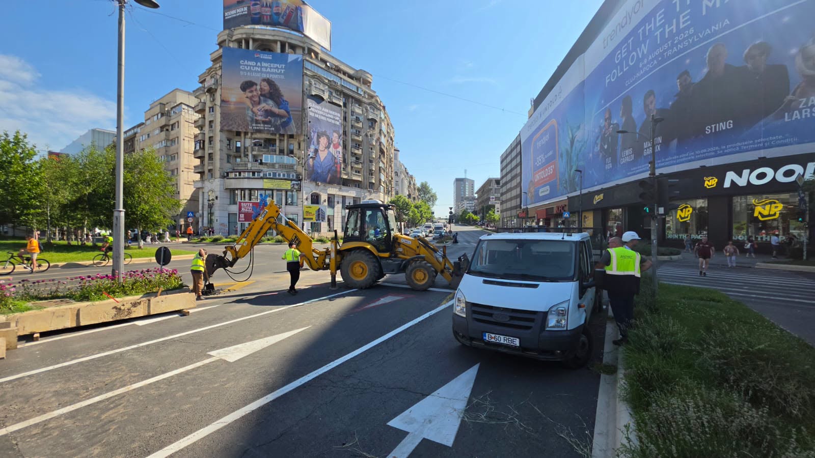 Drumul peste Piața Unirii dinspre Națiunile Unite