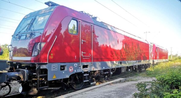 Alte două locomotive Alstom Traxx București