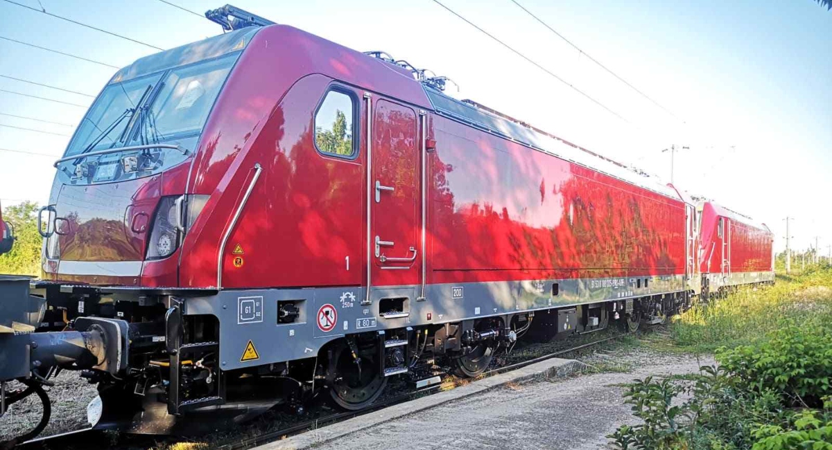 Alte două locomotive Alstom Traxx București