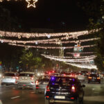 De ce Primăria Capitalei plătește la final de an pentru luminițele de Crăciun de cinci ori mai mult decât se angajează în vară