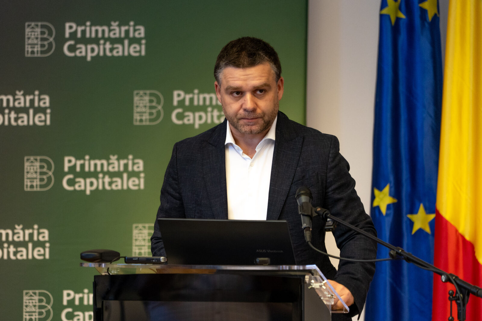 Război rece în PNL București. Ciucu, izolat în propriul partid: „Organizațiile de sector nu ascultă de mine”