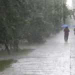 Capitala, din nou, sub cod galben de instabilitate atmosferică. Vor fi averse și vânt puternic. Foto: Inquam Photos /Octav Ganea