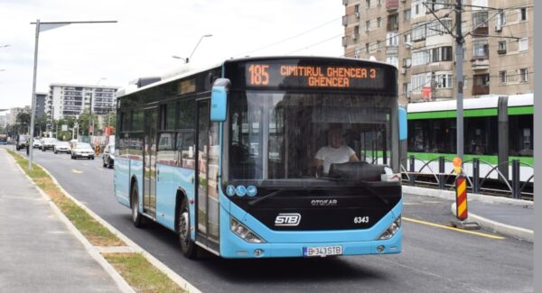 Linia 185 revine pe traseul de baza. S-au ridicat restricțiile din intersecția Prelungirea Ghencea. FOTO: TPBI