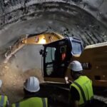 Avans pe autostrada care va lega Bucureștiul de Sibiu. Prima galerie a tunelului Boița, aflat pe Secțiunea 2, a fost străpuns