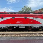 Un tren spre litoral întârziere aproape patru ore locomotiva