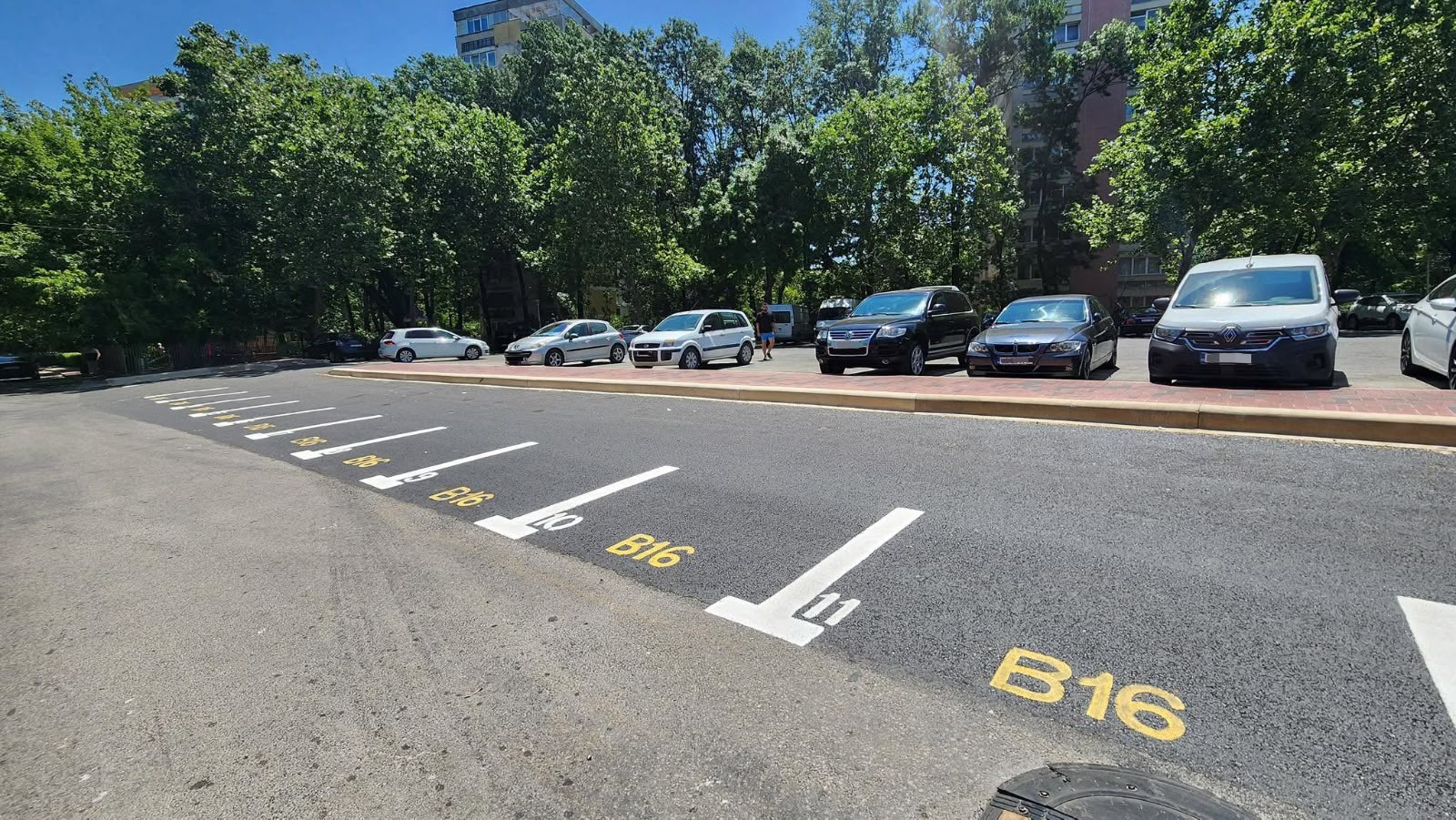 Parcări din Sectorul 3 unde pot lăsa mașina în concediu