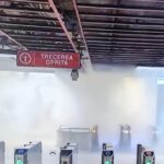 Incendiu la metrou, în stația „Universitate”. Focul a pornit după ce umiditatea a ajuns la un izolator
