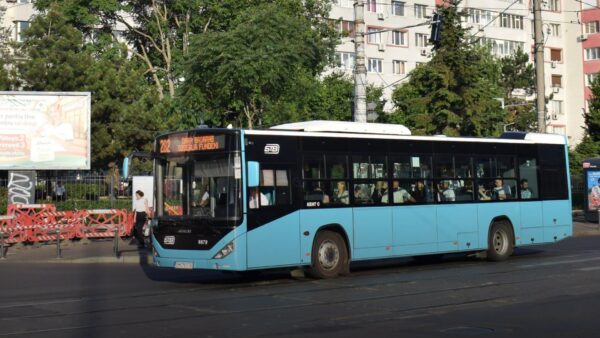 Linia 282, deviată începând de marți din cauza unor lucrări publice