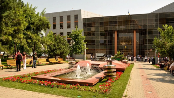 Primăria Sectorului 2 vrea donații și sponsorizări pentru finanțarea proiectelor. Înființarea unui fond special, pe masa consilierilor locali. FOTO: Arhivă