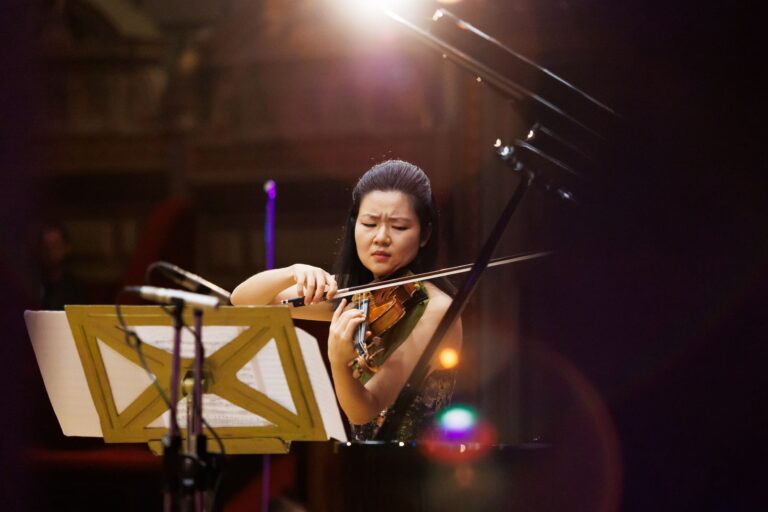 Premieră absolută la Concursul Enescu: semifinaliștii vor fi simultan soliști și conducători ai orchestrei