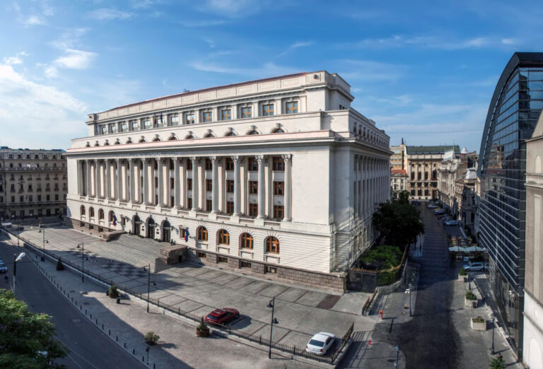 BNR lansează prima monedă dreptunghiulară pictată, dedicată lui Nicolae Tonitza