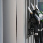Benzina, mai aproape de pragul psihologic de 10 lei. Prețurile la pompele din Capitală au crescut | FOTO: Inquam Photos /George Călin