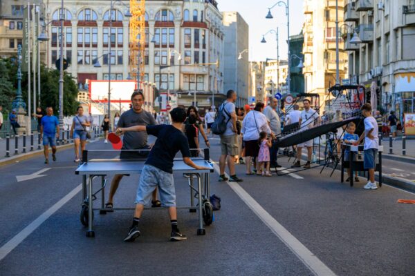 „Străzi Deschise” are loc doar sâmbătă, săptămâna aceasta. Vor avea loc activități sportive, ateliere și momente artistice pe Calea Victoriei