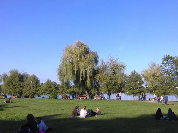 METEO | Vremea va fi călduroasă în primul weekend de toamnă. Săptămâna viitoare temperaturile vor fi în scădere | FOTO: Arhivă