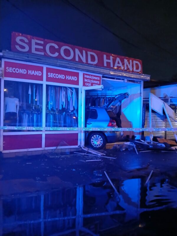 Accident „second-hand” la intersecția Șoselei Alexandria cu Strada Posada