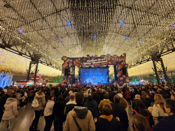 Primăria Sectorului 3: Costurile defalcate avute cu Târgul de Crăciun de la Hala Laminor sunt „secret comercial”