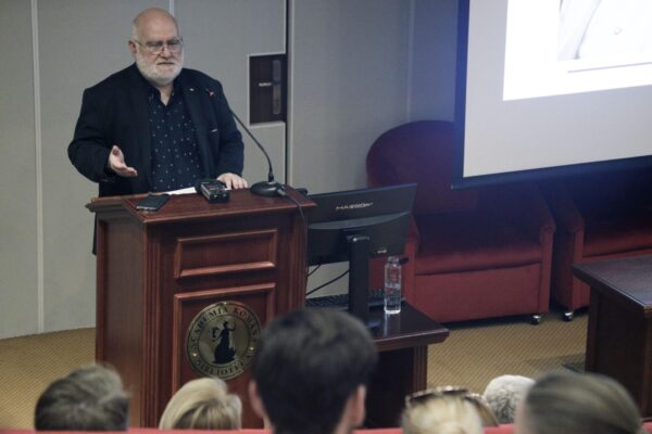 Alfred Bulai a fost concediat de la SNSPA/ FOTO: Inquam Photos / Mălina Norocea
