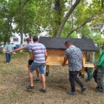 Au mai fost amplasate încă 10 căsuțe pentru pisicile din Sectorul 6