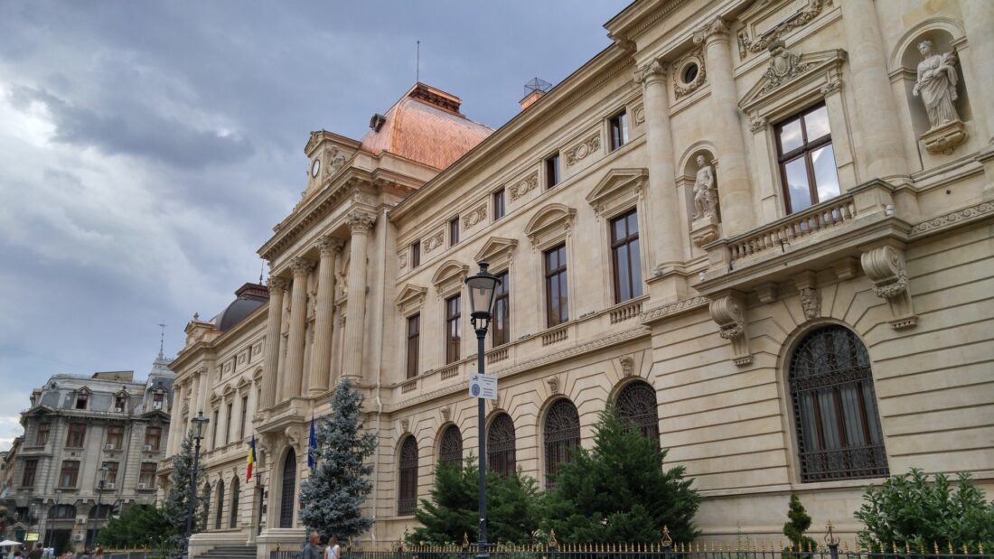 BNR lansează o monedă de aur cu tema 375 de ani de la nașterea Sfântului Ierarh Antim Ivireanul | FOTO: BNR