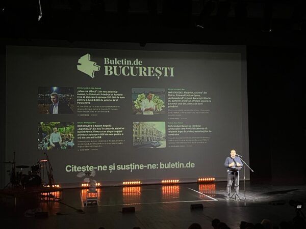 Jurnalistul BdB Florin Râșteiu, pe scena „Oamenii Dreptății”