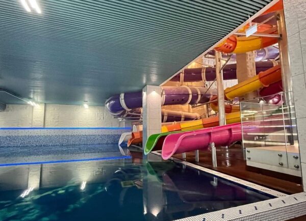 Încă 30 milioane lei pentru Parcul Pantelimon. R. Negoiţă promitea complex acvatic şi parc de distracţii încă din 2018. Foto: PS3